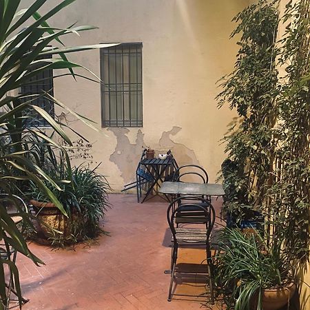 Апартаменты La Casa Di Bibi Болонья Экстерьер фото